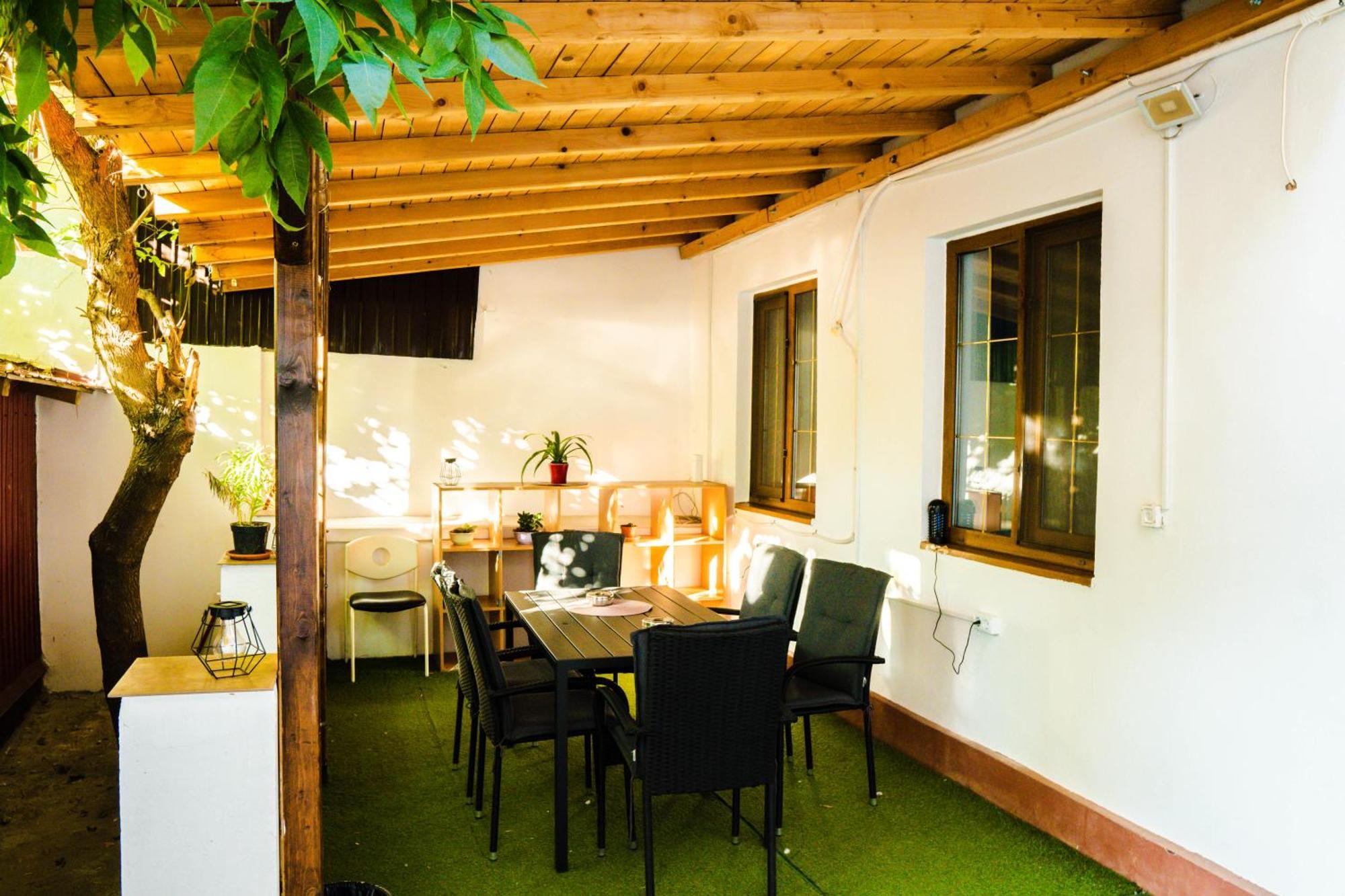 Hostel Sport Бухарест Экстерьер фото