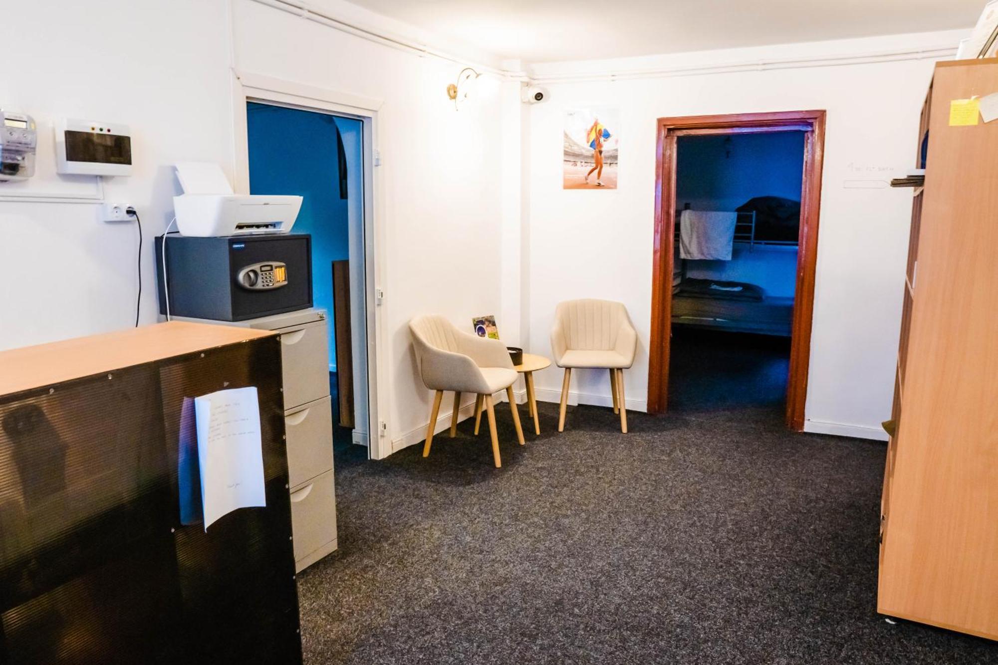 Hostel Sport Бухарест Экстерьер фото