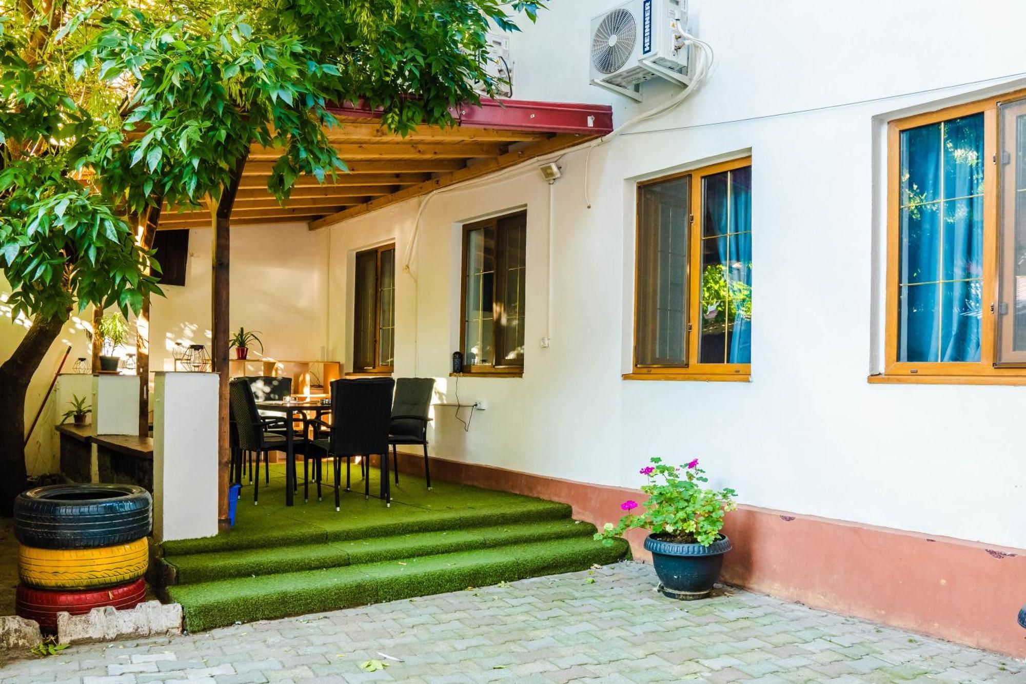 Hostel Sport Бухарест Экстерьер фото