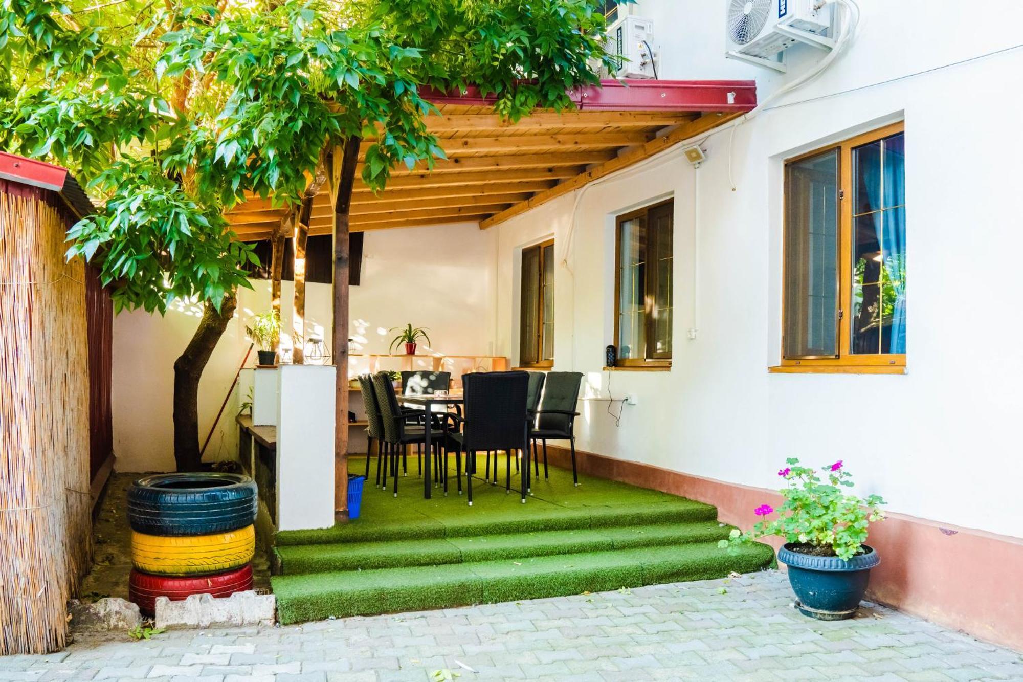 Hostel Sport Бухарест Экстерьер фото