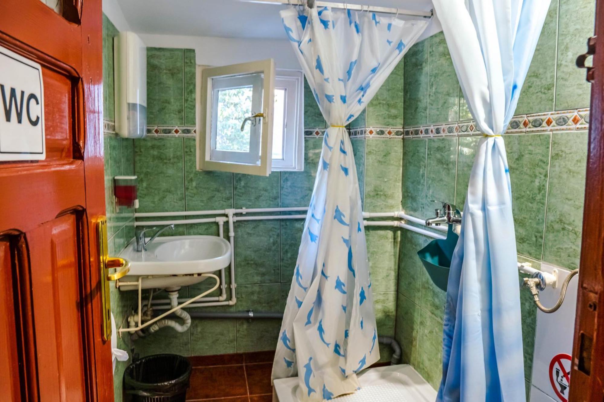 Hostel Sport Бухарест Экстерьер фото