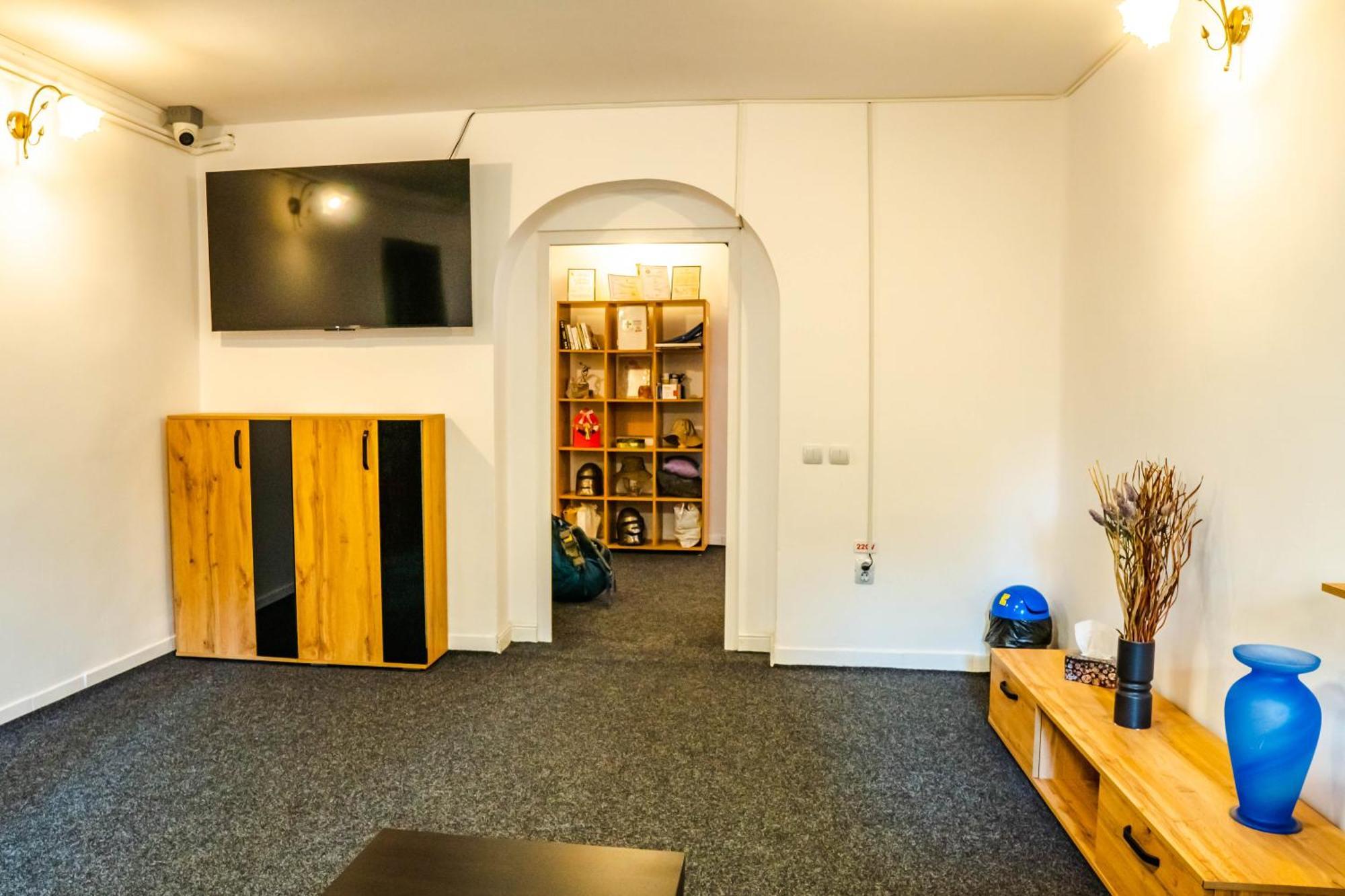 Hostel Sport Бухарест Экстерьер фото